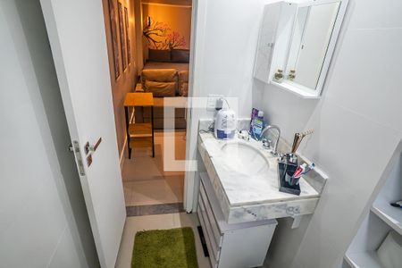Apartamento à venda com 37m², 1 quarto e sem vaga Apartamento à venda com 37m², 1 quarto e sem vagaBanheiro Social