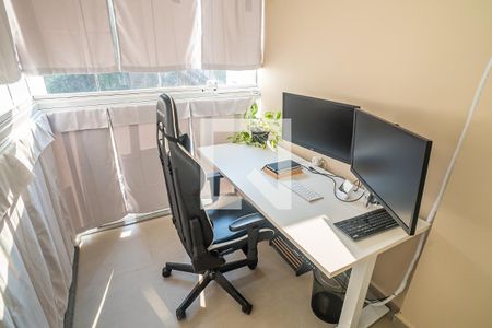 Apartamento à venda com 37m², 1 quarto e sem vaga Apartamento à venda com 37m², 1 quarto e sem vagaEscritório