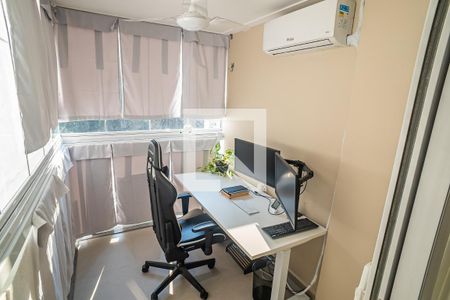 Apartamento à venda com 37m², 1 quarto e sem vaga Apartamento à venda com 37m², 1 quarto e sem vagaEscritório