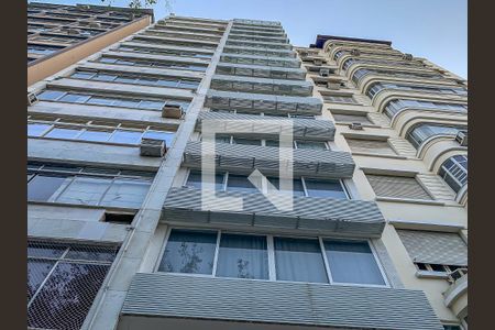 Apartamento à venda com 37m², 1 quarto e sem vaga Apartamento à venda com 37m², 1 quarto e sem vagaFachada