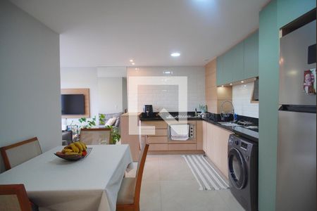 Apartamento à venda com 56m², 2 quartos e 1 vagaCozinha