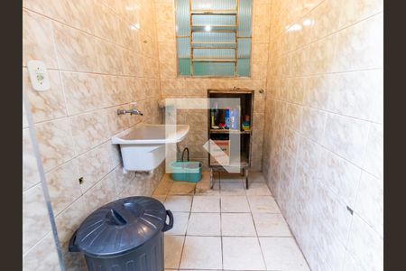 Casa à venda com 117m², 4 quartos e 1 vaga Casa à venda com 117m², 4 quartos e 1 vagaCasa 2 - Área de Serviço