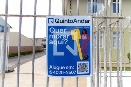 Plaquinha de apartamento para alugar com 2 quartos, 40m² em Capão da Imbuia, Curitiba