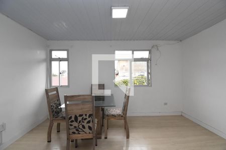 Apartamento para alugar com 2 quartos, 40m² em Capão da Imbuia, Curitiba