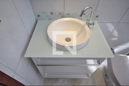 Casa à venda com 220m², 3 quartos e 4 vagasBanheiro da Suíte 2