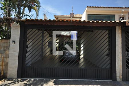 Casa à venda com 220m², 3 quartos e 4 vagasFachada
