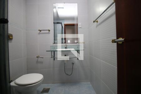 Banheiro de apartamento à venda com 2 quartos, 70m² em Ilha do Governador, Rio de Janeiro