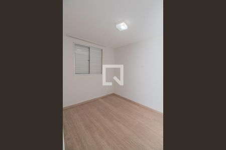Quarto 2 de apartamento para alugar com 2 quartos, 47m² em Vila Homero Thon, Santo André