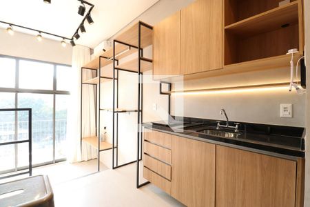 Cozinha de apartamento para alugar com 1 quarto, 28m² em Perdizes, São Paulo