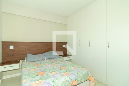 Quarto 1 de apartamento à venda com 2 quartos, 85m² em Sarandi, Porto Alegre
