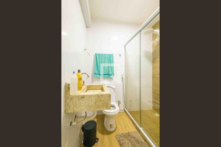 Casa à venda com 300m², 3 quartos e 5 vagasBanheiro da Suíte 1