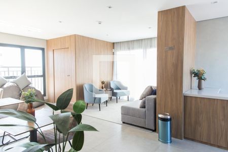 Studio à venda com 27m², 1 quarto e sem vagaÁrea comum - Salão de festas