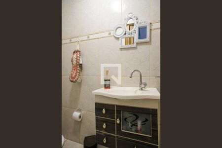 Casa à venda com 175m², 2 quartos e 3 vagasLavabo casa 2