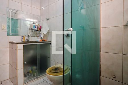 Casa à venda com 175m², 2 quartos e 3 vagasBanheiro casa 1