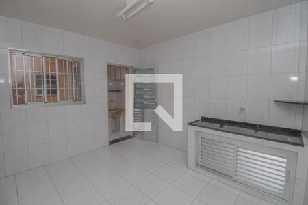 Casa à venda com 310m², 5 quartos e 7 vagas Casa à venda com 310m², 5 quartos e 7 vagasCozinha 2