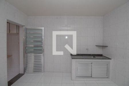 Casa à venda com 310m², 5 quartos e 7 vagas Casa à venda com 310m², 5 quartos e 7 vagasCozinha 2