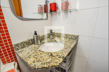 Casa à venda com 110m², 3 quartos e 3 vagasBanheiro da Suíte