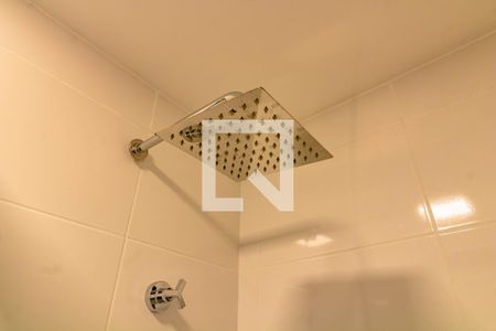 Apartamento à venda com 56m², 2 quartos e 1 vaga Apartamento à venda com 56m², 2 quartos e 1 vagaBanheiro