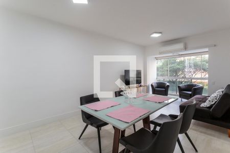 Sala de apartamento à venda com 2 quartos, 61m² em Vila Nova Conceição, São Paulo