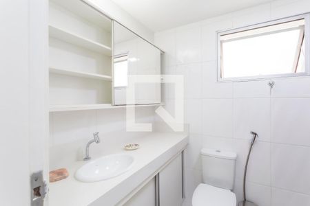 Banheiro de apartamento para alugar com 2 quartos, 61m² em Vila Nova Conceição, São Paulo