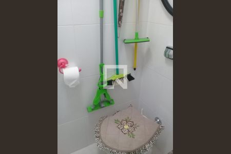 Apartamento à venda com 71m², 2 quartos e 1 vagaBanheiro