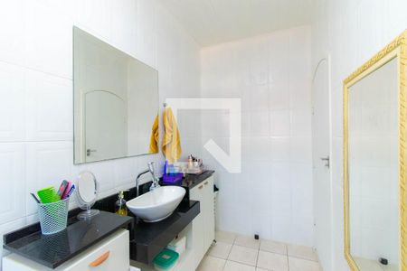 Casa à venda com 145m², 3 quartos e 2 vagasBanheiro da Suíte