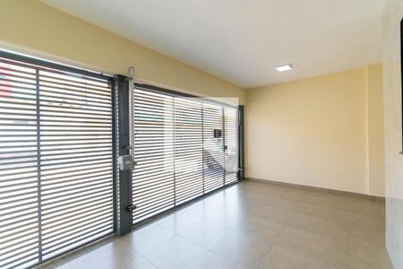 Casa à venda com 145m², 3 quartos e 2 vagasGaragem