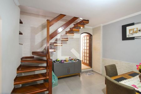 Sala de casa à venda com 3 quartos, 145m² em Vila Carrão, São Paulo