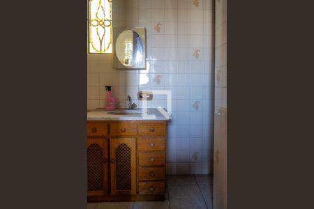 Casa à venda com 500m², 2 quartos e 2 vagasBanheiro