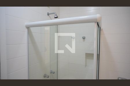 Casa de condomínio para alugar com 120m², 3 quartos e 1 vagaBanheiro da Suíte 1