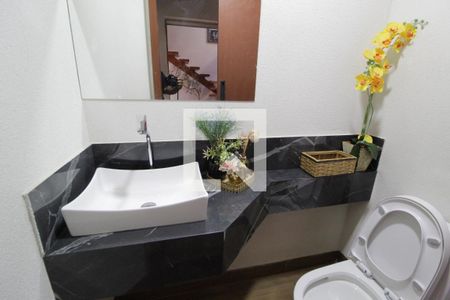 Casa para alugar com 260m², 4 quartos e 3 vagasBanheiro