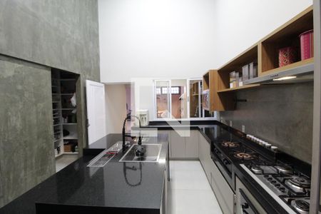 Casa para alugar com 260m², 4 quartos e 3 vagasCozinha