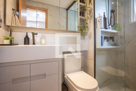 Apartamento à venda com 68m², 3 quartos e 1 vaga Apartamento à venda com 68m², 3 quartos e 1 vagaBanheiro da Suíte