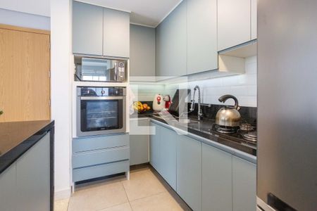 Cozinha de apartamento à venda com 3 quartos, 68m² em Jardim Carvalho, Porto Alegre