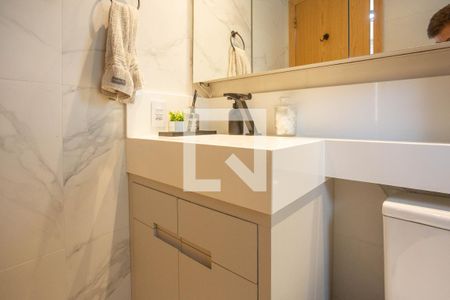 Apartamento à venda com 68m², 3 quartos e 1 vaga Apartamento à venda com 68m², 3 quartos e 1 vagaBanheiro da Suíte