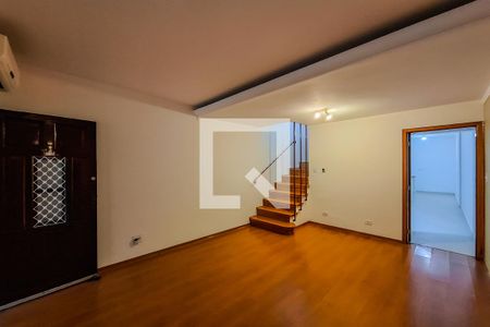 Sala de casa para alugar com 3 quartos, 150m² em Vila Dom Pedro I, São Paulo