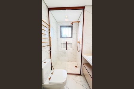 Apartamento à venda com 153m², 2 quartos e 3 vagasBanheiro da Suíte 1