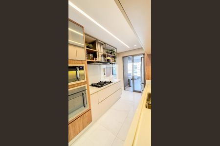 Apartamento à venda com 153m², 2 quartos e 3 vagasCozinha