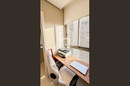 Apartamento à venda com 153m², 2 quartos e 3 vagasÁrea de Serviço - Escritório