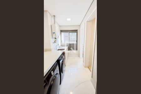 Apartamento à venda com 153m², 2 quartos e 3 vagasÁrea de Serviço