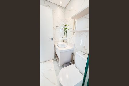 Apartamento à venda com 153m², 2 quartos e 3 vagasBanheiro da Suíte 2