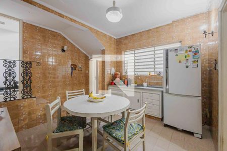 Casa à venda com 690m², 4 quartos e 5 vagasCozinha 1