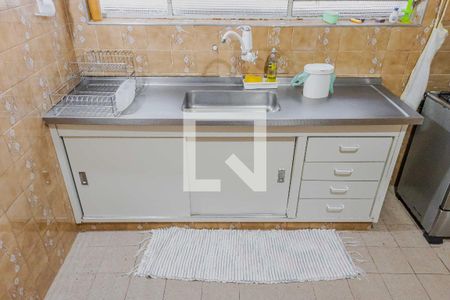 Casa à venda com 690m², 4 quartos e 5 vagasCozinha 2