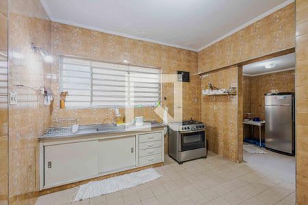 Casa à venda com 690m², 4 quartos e 5 vagasCozinha 2