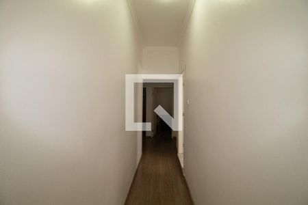 Casa à venda com 287m², 3 quartos e 2 vagasCorredor