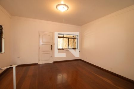 Casa à venda com 287m², 3 quartos e 2 vagasSala