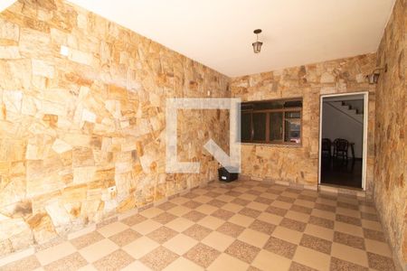 Casa à venda com 287m², 3 quartos e 2 vagasGaragem