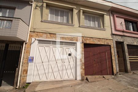 Casa à venda com 287m², 3 quartos e 2 vagasFachada