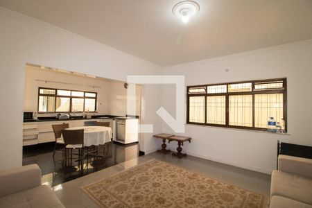 Casa à venda com 287m², 3 quartos e 2 vagasCopa