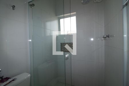 Casa à venda com 287m², 3 quartos e 2 vagasbanheiro Suite 2